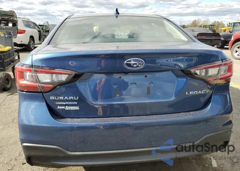 2022 Subaru Legacy Premium z USA, uszkodzony, nr VIN 4S3BWAF62N3015596